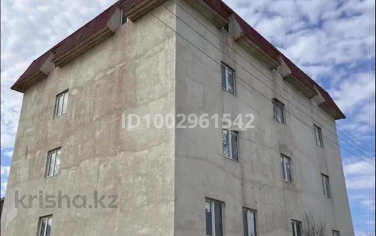 Отдельный дом · 4 комнаты · 727.9 м² · 8.85 сот., Максима Горького 69 за 150 млн ₸ в Атырау — фото 2