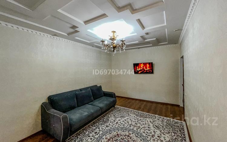 4-комнатная квартира · 80 м² · 2/5 этаж, Койгельды 192 — Казыбек би за 18 000 〒 в Таразе — фото 5