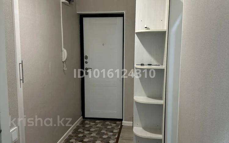 3-комнатная квартира · 65 м² · 8/9 этаж, мкр Алатау, Мкр Алатау-1 1 — Сейфуллина-Аль-Фараби за 160 000 ₸ в Таразе — фото 2