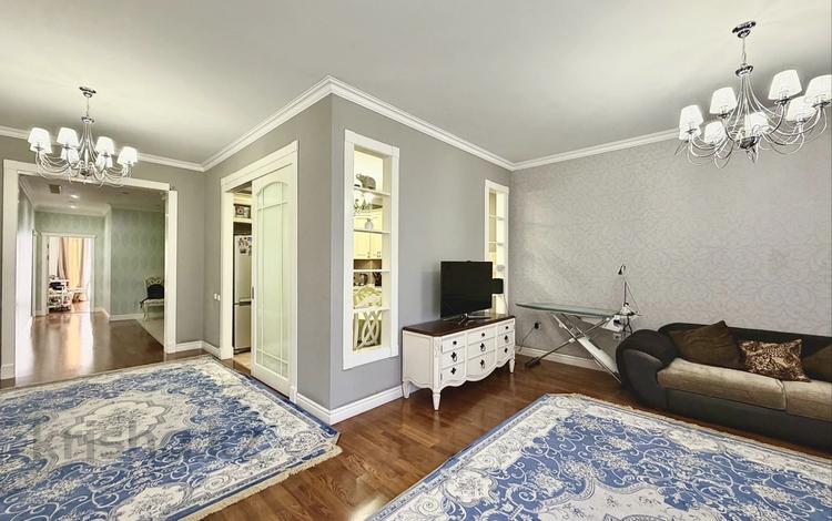 4-комнатная квартира · 158.5 м² · 6/7 этаж, Фурманова 301 за 200 млн ₸ в Алматы, Медеуский р-н — фото 2