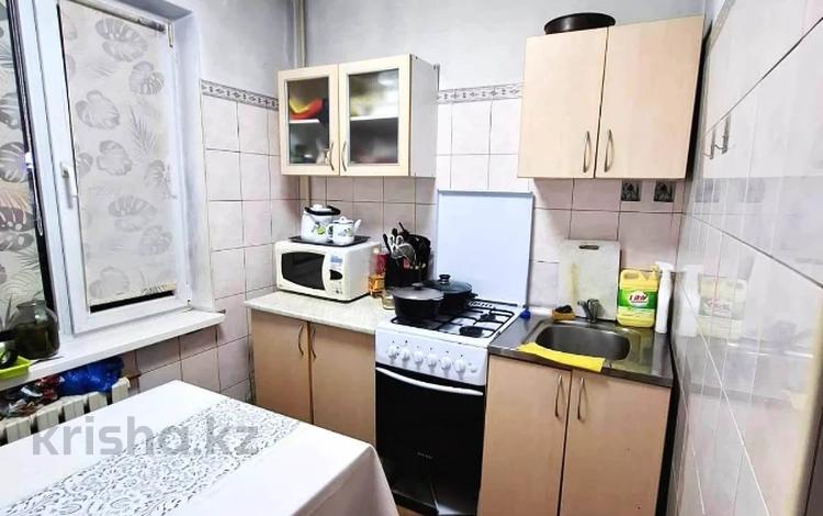 3-комнатная квартира · 63 м² · 1/5 этаж, мкр Айнабулак-3 за 40 млн ₸ в Алматы, Жетысуский р-н — фото 2