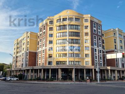 3-бөлмелі пәтер · 136 м² · 9/9 қабат, Кабанбай батыра 51 — Кабанбай батыра уг Калдаякова, бағасы: 142 млн ₸ в Алматы, Медеуский р-н