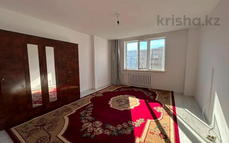 1-комнатная квартира · 42 м² · 8/9 этаж, мкр Болашак, бокенбай батыра за 12.5 млн ₸ в Актобе — фото 2