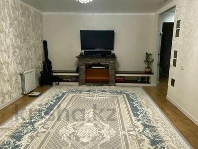 3-бөлмелі пәтер · 76.3 м² · 6/6 қабат, Амангельды 37, бағасы: 28 млн ₸ в Костанае