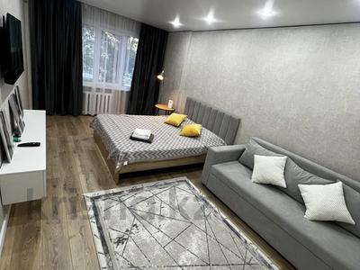 1-бөлмелі пәтер · 33 м² · 2/5 қабат, Оралхан Бөкея 19, бағасы: 4 000 〒 в Усть-Каменогорске