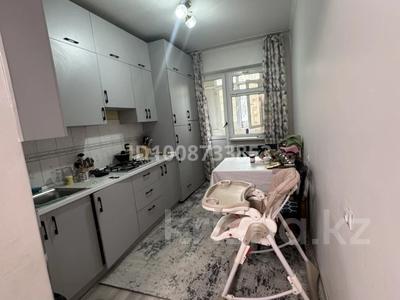 2-бөлмелі пәтер · 56 м² · 4/5 қабат, Мкр Водник 1, бағасы: 25 млн ₸ в Боралдае (Бурундай), мкр Водник-1