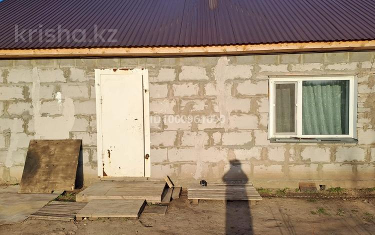 Дача · 2 комнаты · 60 м² · 5 сот., Земляничная 132 — Мелиаратор за 5 млн 〒 в Павлодаре — фото 2