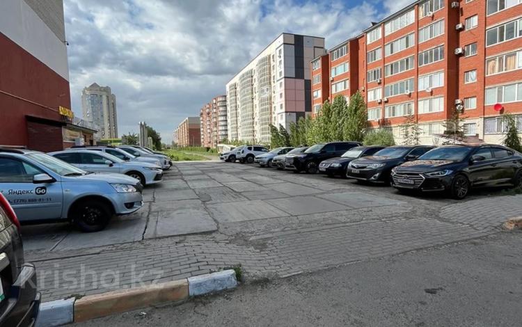 3-комнатная квартира, 121.4 м², 3/9 этаж, мкр Кадыра Мырза-Али