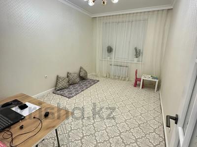 2-комнатная квартира · 76 м² · 4/9 этаж, Абулхайыр хана 74-5 за 42.9 млн 〒 в Атырау