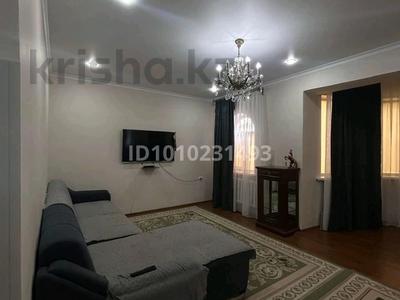 Отдельный дом · 5 комнат · 220 м² · 6.25 сот., Саялы 5 за 75 млн ₸ в 