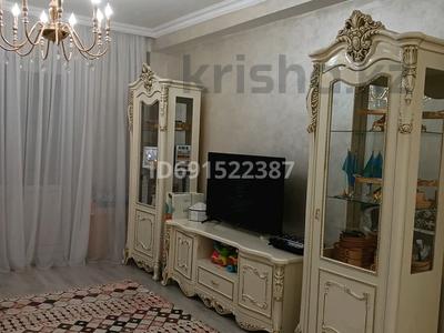 2-бөлмелі пәтер · 71 м² · 1/5 қабат, мкр Нурсая 77/2, бағасы: 27 млн ₸ в Атырау