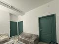2-бөлмелі пәтер · 80 м² · 9/9 қабат, Валиханова — Уалиханова-Махамбета, бағасы: 38 млн ₸ в Атырау — фото 15