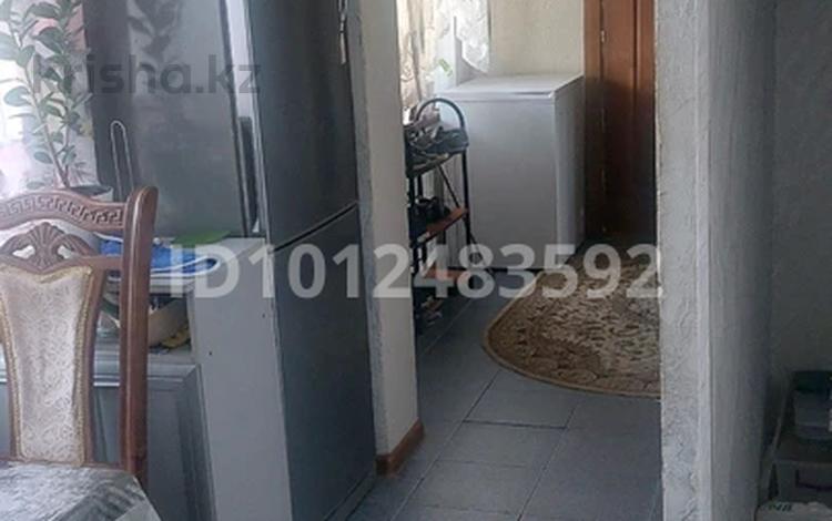 Часть дома · 8 комнат · 150 м² · 10000 сот., мкр Акбулым, 2я зоводская 21 за 28 млн ₸ в Таразе — фото 2