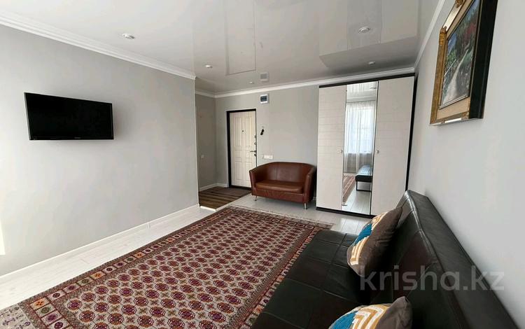 1-комнатная квартира · 30 м² · 4/10 этаж, 11-й мкр 6 за 7 000 ₸ в Актау — фото 2