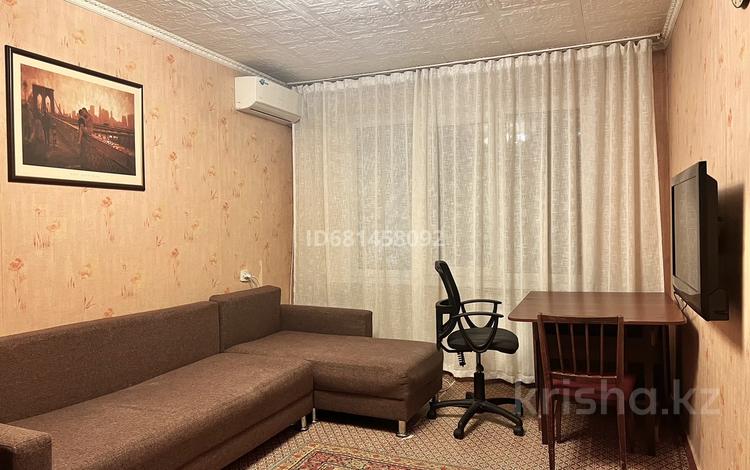 1-комнатная квартира · 33 м² · 1/5 этаж, мкр Коктем-2, Тимирязева 55б — Ботанический сад, Атакент Молл, КазГУ, Центр аптека, Магнум, сады, школы у дома за 230 000 ₸ в Алматы, Бостандыкский р-н — фото 2