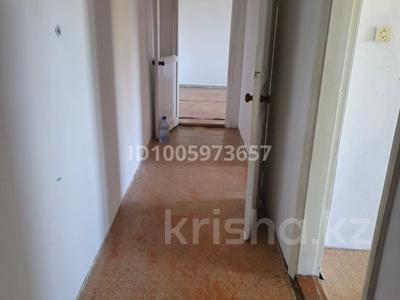 3-комнатная квартира · 66 м² · 2/2 этаж, Абылай хана 351 за 13.5 млн 〒 в Талдыкоргане, Каратал