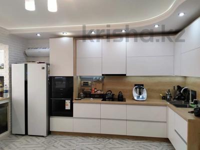 Продажа квартир в Акмолинской обл.: 3-комнатная квартира · 75 м² · 5 этаж, Байтурсынова 86 за 28 млн 〒 3-комнатная квартира · 75 м² · 5 этаж, Байтурсынова 86 за 28 млн 〒 в Кокшетау