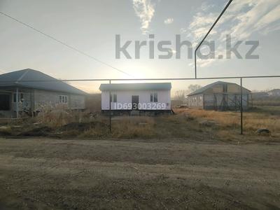 Отдельный дом · 3 комнаты · 50 м² · 4 сот., Учётный квартал 226 за 9.5 млн 〒 в Долане