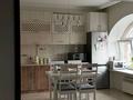 2-комнатная квартира · 70 м² · 8/8 этаж, мкр. Алтын орда, Алия Молдагулова — Капитал Плаза за 23 млн 〒 в Актобе