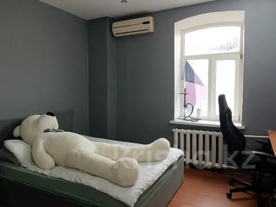 1-бөлмелі пәтер · 34.3 м² · 2/2 қабат, Назарбаева, бағасы: 9.5 млн ₸ в Уральске