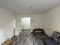 2-комнатная квартира · 50 м² · 2/5 этаж, 4 мкр за 18 млн ₸ в Уральске — фото 2