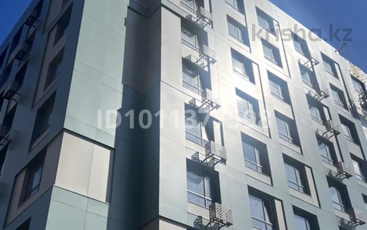 1-бөлмелі пәтер · 38 м² · 3/9 қабат, Чингиз Айтматова 1 — Роза Багланова, бағасы: 23.8 млн ₸ в Астане, Нура р-н — фото 2