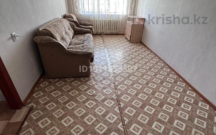 1-комнатная квартира · 37 м², Физкультурная 10 за 120 000 ₸ в Семее — фото 2