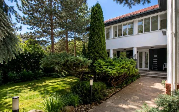 Отдельный дом · 7 комнат · 550 м² · 13 сот., мкр Коктобе, Жанибекова 21 за 2 млн ₸ в Алматы, Медеуский р-н — фото 2