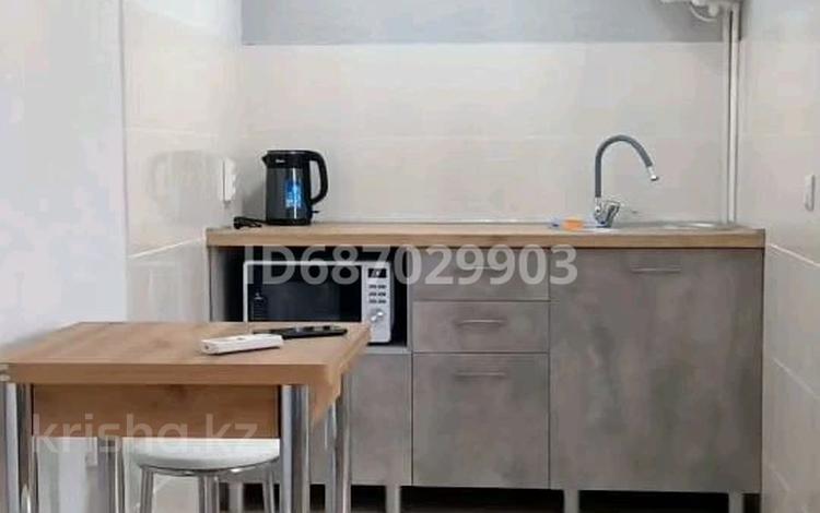 1-бөлмелі пәтер · 25 м², Старый город, Матросова 56, бағасы: 1 500 〒 в Актобе — фото 2