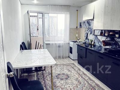 2-комнатная квартира · 81 м² · 9/10 этаж, Самал за 25.5 млн 〒 в Уральске