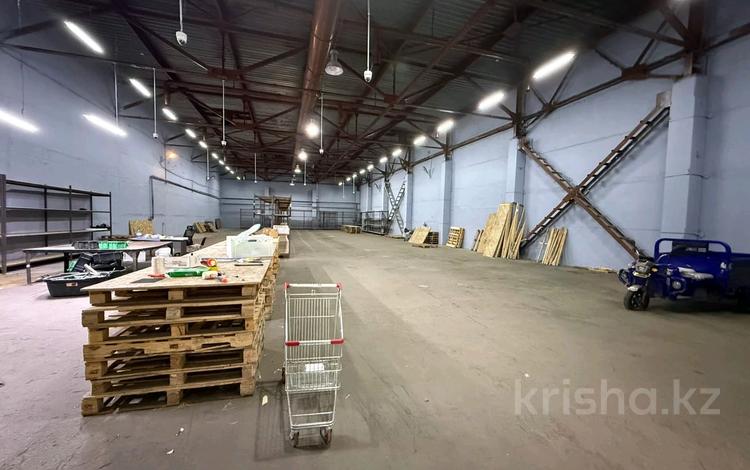 Свободное назначение, склады, кабинеты и рабочие места · 1000 м² за 3 млн ₸ в Алматы, Жетысуский р-н — фото 2