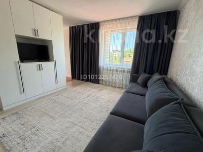 2-бөлмелі пәтер · 50 м² · 3/3 қабат, Микрорайон Алтын Ауыл 10 Г, бағасы: 200 000 ₸ в Каскелене