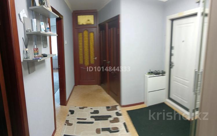 3-бөлмелі пәтер · 62 м² · 5/5 қабат, Торайгырова 44 — Торайгырова Сатпаева, бағасы: 22.5 млн ₸ в Павлодаре — фото 22