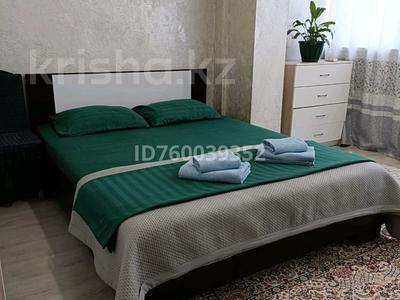 2-комнатная квартира · 45 м² · 6/10 этаж, Мкр Аксай, Б. Момышулы 25 за 15 000 〒 в Алматы, Ауэзовский р-н