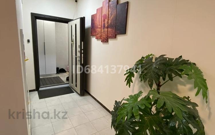 3-комнатная квартира · 81 м² · 2/20 этаж, Ш. Айтматова 53 — Шоссе Коргалжын за 55 млн ₸ в Астане, Есильский р-н — фото 3