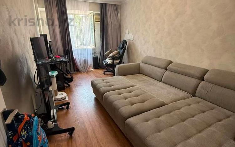 4-комнатная квартира · 78 м² · 4/9 этаж, мкр Самал-3 9 за 77 млн ₸ в Алматы, Медеуский р-н — фото 6