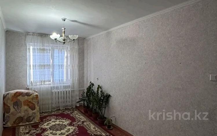 4-бөлмелі пәтер · 77 м² · 5/5 қабат, 18-шағынаудан 14, бағасы: 23.5 млн ₸ в Шымкенте, Аль-Фарабийский р-н — фото 2