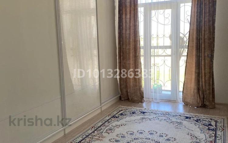 2-бөлмелі пәтер · 60 м² · 6/12 қабат, мкр Шымсити 36, бағасы: 27 млн ₸ в Шымкенте, Абайский р-н — фото 2