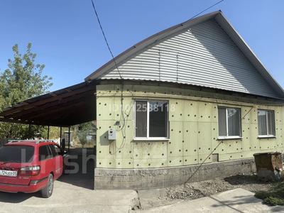 Отдельный дом · 3 комнаты · 75 м² · 6 сот., Беринтаева — Акын сара Жамбыл Жабаева за 25 млн 〒 в Талдыкоргане, Каратал