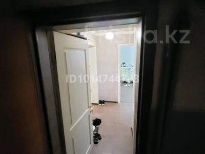 3-комнатная квартира · 61 м² · 4/5 этаж, мкр Михайловка — Аманжолова Сейфуллина за 30 млн ₸ в Караганде, Казыбек би р-н