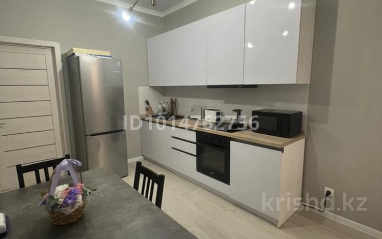 1-комнатная квартира · 40 м² · 9/10 этаж, Алихана Бокейханова 11/1 — Орынбор за 250 000 ₸ в Астане, Есильский р-н — фото 2