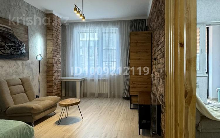 1-комнатная квартира · 41 м² · 2/10 этаж, Абикен Бектуров 1А — На пересечении Бектурова и Халифа бен Заид аль-Нахаян за 10 000 〒 в Астане, Есильский р-н — фото 2