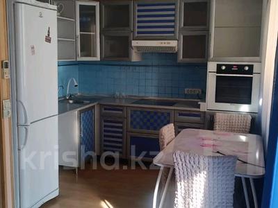 2-комнатная квартира · 55 м², Льва Толстого 26 за 250 000 〒 в Усть-Каменогорске