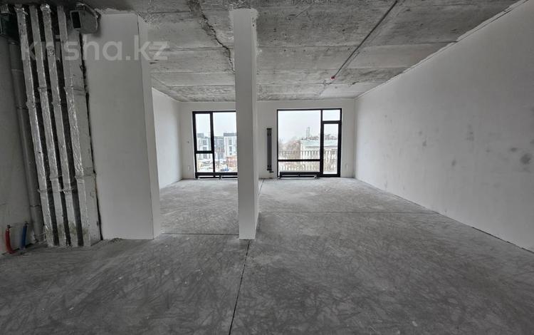 2-комнатная квартира · 72.63 м² · 2/3 этаж, мкр Рахат 1/2 за 102 млн ₸ в Алматы, Наурызбайский р-н — фото 2