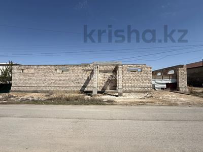Участок · 8 соток, Алия Молдагулова(10 улица) 34 — Адрес: Арай 2 10ул 42 дом. Находится в удобном месте, ближе к базару, к мечети. за 22 млн 〒 в Жанаозен