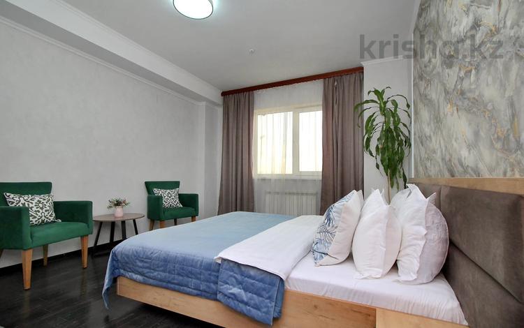 2-комнатная квартира · 75 м² · 20/25 этаж, Абиша Кекилбайулы 264 за 25 000 ₸ в Алматы, Бостандыкский р-н — фото 34