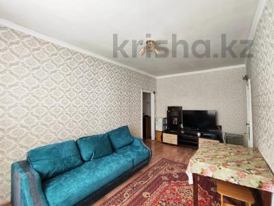 3-комнатная квартира, 56 м², 1/3 этаж, уалиханова за 11.4 млн 〒 в Петропавловске