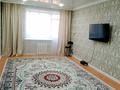 2-комнатная квартира · 67 м² · 5/9 этаж, 15-й мкр. 18/1 за 250 000 ₸ в Семее, Красный Кордон — фото 3