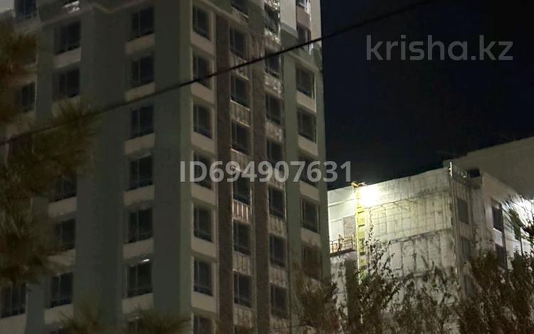 2-комнатная квартира · 68.3 м² · 9/17 этаж, мкр Нурсат 2, Аргынбекова 1 блок 16этаж — Бәйтереков Арғынбеков қиылысы за 36 млн 〒 в Шымкенте, Каратауский р-н — фото 8