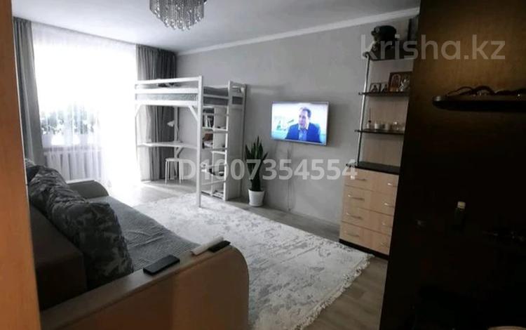 1-комнатная квартира · 30 м² · 2/5 этаж, Майлина 16 — Магазин Мандарин за 140 000 ₸ в Костанае — фото 2